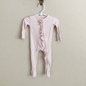 Posh Peanut Pink Ruffled Footie Sleeper • 0-3 Months